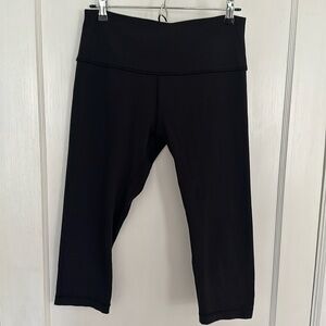 Black size 10 lululemon cropped align leggings